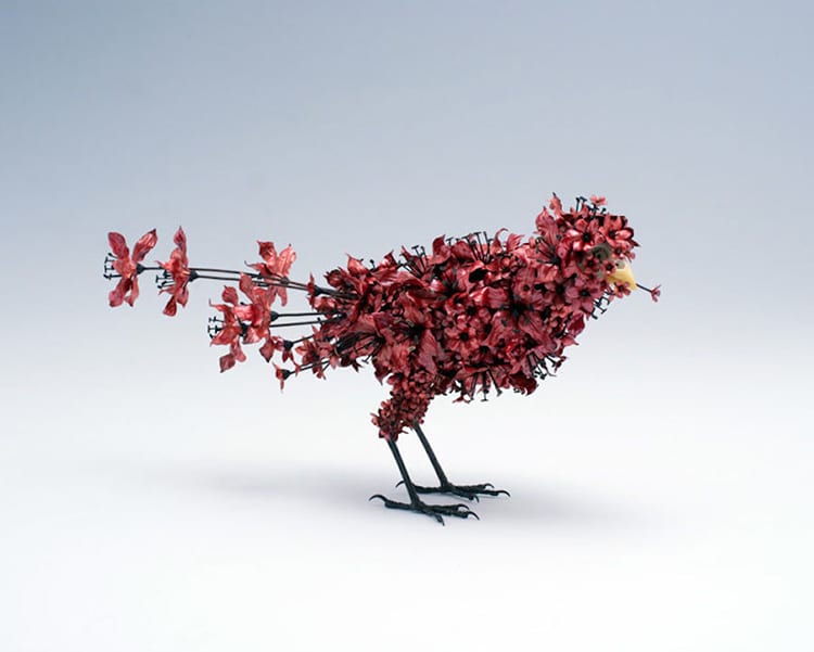 Des sculptures d’animaux en feuilles de métal par Taiichiro Yoshida Les sculptures d animaux en fleurs metalliques de Taiichiro Yoshida 1 Les-sculptures-d-animaux-en-fleurs-metalliques-de-Taiichiro-Yoshida-1