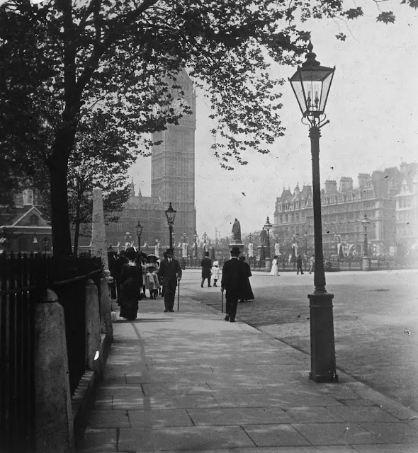 Londres en 1900 vue par un touriste russe Londres en 1900 vue par un touriste russe 4 Londres-en-1900-1909-vue-par-un-touriste-russe