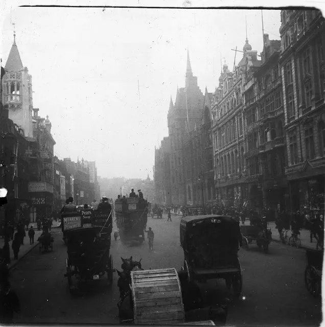 Londres en 1900 vue par un touriste russe Londres en 1900 vue par un touriste russe 7 Londres-en-1900-1909-vue-par-un-touriste-russe