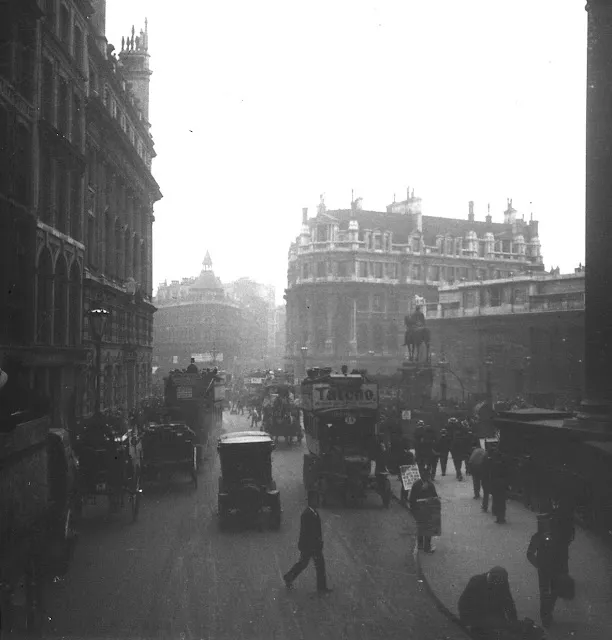Londres en 1900 vue par un touriste russe Londres en 1900 vue par un touriste russe 8 Londres-en-1900-1909-vue-par-un-touriste-russe