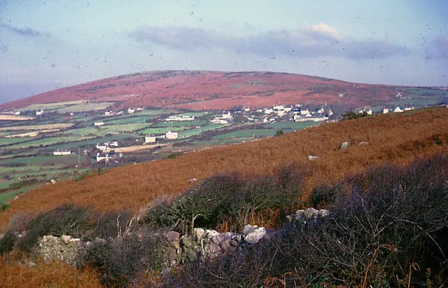 Quelques clichés de l'Europe dans les années 60 Quelques cliches de l Europe dans les annees 60 37 pays de galles gower Quelques-cliches-de-l-Europe-dans-les-annees-60-37-pays-de-galles-gower
