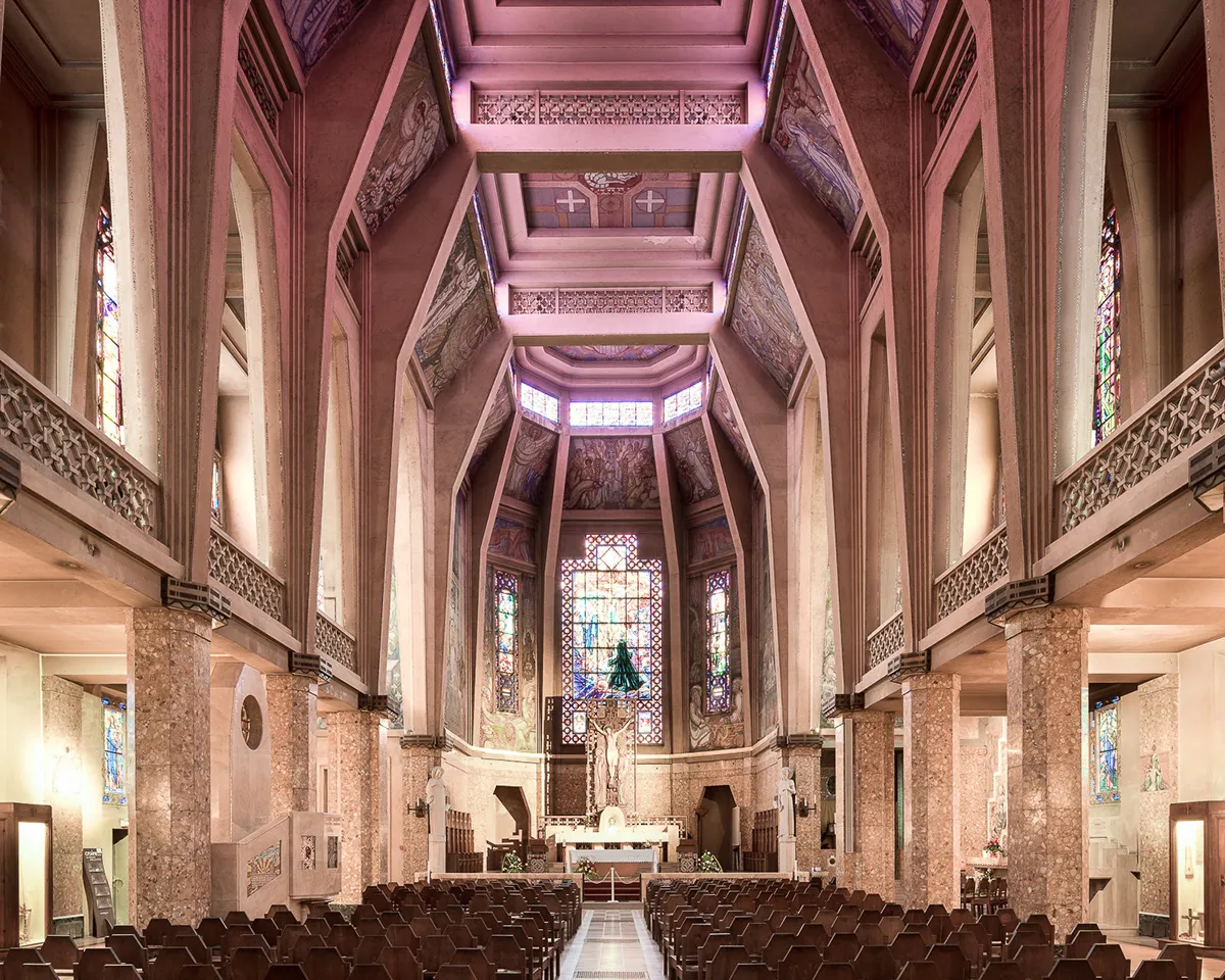 Sacred Spaces - des intérieurs d'églises modernes par Thibaud Poirier Sacred Spaces des interieurs d eglises modernes par Thibaud Poirier 4 paris Sacred-Spaces-des-interieurs-d-eglises-modernes-par-Thibaud-Poirier-4-paris