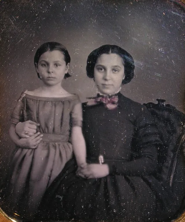32 daguerréotypes de mamans avec leurs enfants au milieu du 19eme siècle 32 daguerreotypes de mamans avec leurs enfants au milieu du 19eme siecle 12 32 daguerreotypes de mamans avec leurs enfants au milieu du 19eme siecle 12