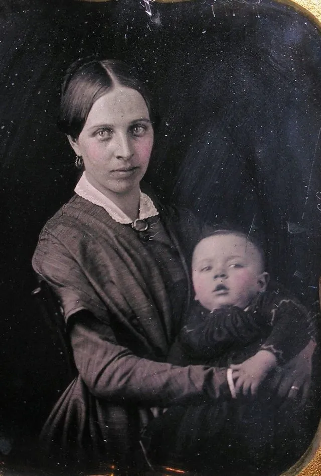 32 daguerréotypes de mamans avec leurs enfants au milieu du 19eme siècle 32 daguerreotypes de mamans avec leurs enfants au milieu du 19eme siecle 14 32 daguerreotypes de mamans avec leurs enfants au milieu du 19eme siecle 14