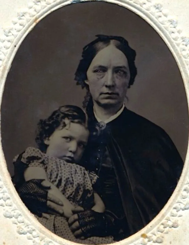 32 daguerréotypes de mamans avec leurs enfants au milieu du 19eme siècle 32 daguerreotypes de mamans avec leurs enfants au milieu du 19eme siecle 23 32 daguerreotypes de mamans avec leurs enfants au milieu du 19eme siecle 23