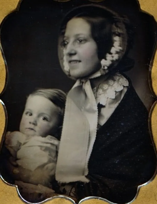 32 daguerréotypes de mamans avec leurs enfants au milieu du 19eme siècle 32 daguerreotypes de mamans avec leurs enfants au milieu du 19eme siecle 30 32 daguerreotypes de mamans avec leurs enfants au milieu du 19eme siecle 30