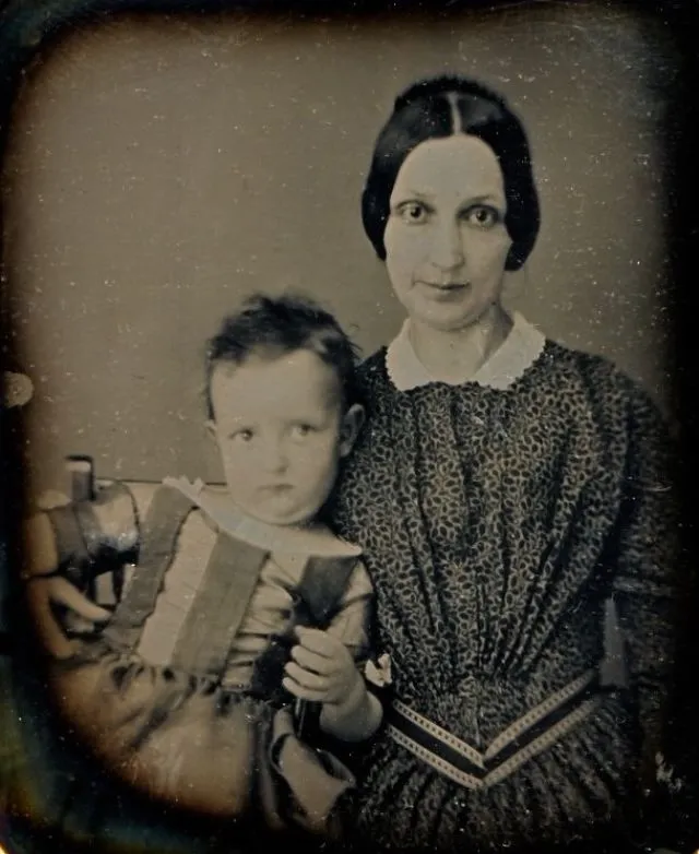 32 daguerréotypes de mamans avec leurs enfants au milieu du 19eme siècle 32 daguerreotypes de mamans avec leurs enfants au milieu du 19eme siecle 32 32 daguerreotypes de mamans avec leurs enfants au milieu du 19eme siecle 32