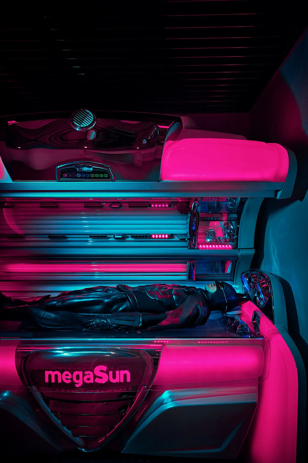 La triste oisiveté du quotidien de Batman La triste oisivete du quotidien de Batman vie reelle parodie 4 La-triste-oisivete-du-quotidien-de-Batman-vie-reelle-parodie