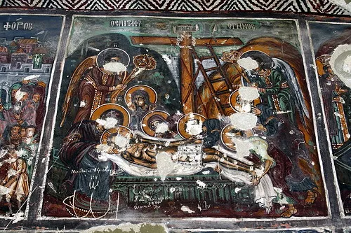 Le monastère de Sumela, un monastère à flanc de falaise en Turquie Le monastere de Sumela un monastere a flanc de falaise en Turquie 12 Le monastere de Sumela un monastere a flanc de falaise en Turquie 12