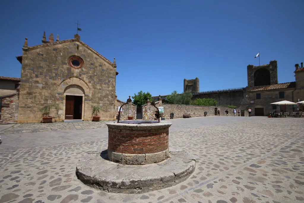 Monteriggioni - magnifique village fortifié de Toscane Monteriggioni magnifique village fortifie de Toscane 5 Monteriggioni magnifique village fortifie de Toscane 5