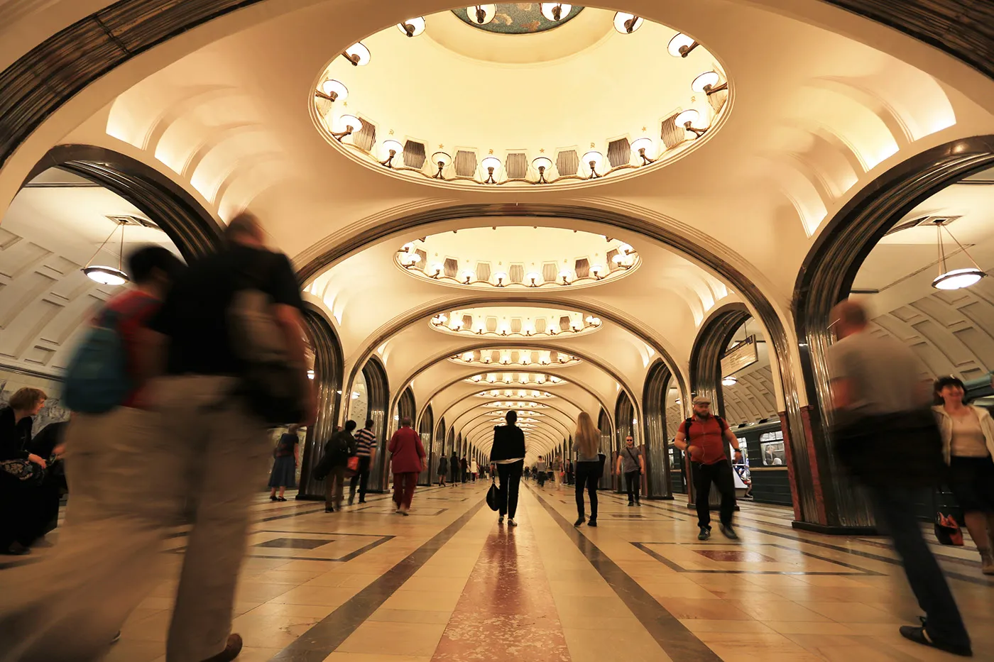 Underground Moscow - quelques unes des plus belles stations de métro de Moscou Underground Moscow quelques unes des plus belles stations de metro de Moscou 2 Maiakovskaya Underground-Moscow-quelques-unes-des-plus-belles-stations-de-metro-de-Moscou-2-Maiakovskaya