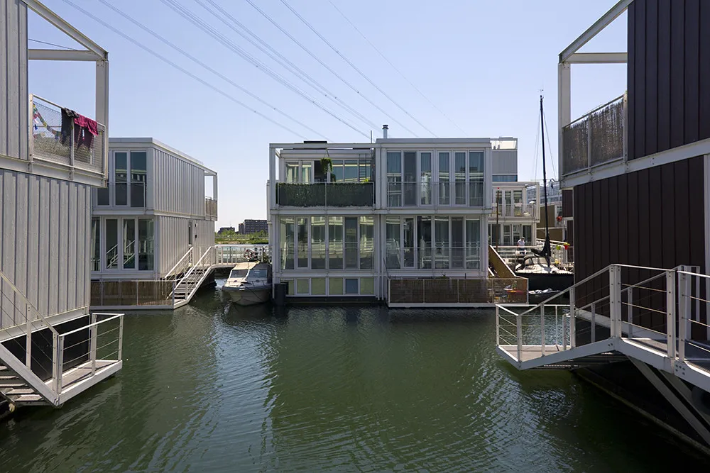 Waterbuurt - un quartier de maisons flottantes à Amsterdam Waterbuurt un quartier de maisons flottantes a Amsterdam 5 Waterbuurt un quartier de maisons flottantes a Amsterdam 5