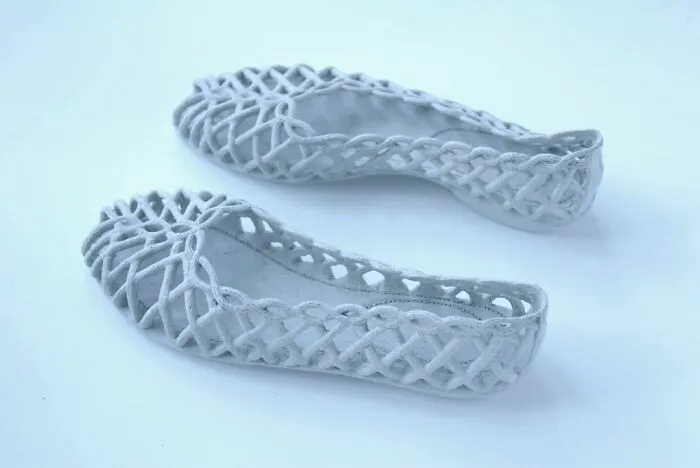 Les vêtements de céramique de Masami Yamamoto les vetements de ceramique de Masami Yamamoto sculpture argile 8 les vetements de ceramique de Masami Yamamoto sculpture argile 8