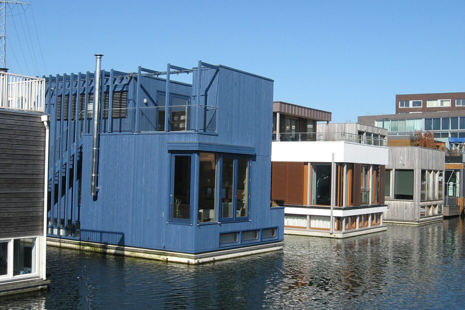 Waterbuurt - un quartier de maisons flottantes à Amsterdam waterbuurt brigantijnkade Maisons flottantes à Brigantijnkade dans Waterbuurt à Amsterdam