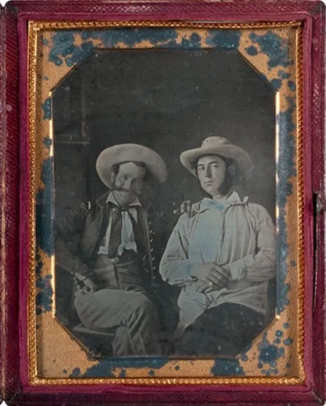 30 portraits de personnes souriantes, rares au 19eme siècle 30 portraits de personnes souriantes rares au 19eme siecle daguerreotype 27 30-portraits-de-personnes-souriantes-rares-au-19eme-siecle-daguerreotype