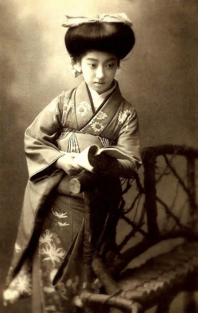 Chishō Takaoka alias Tehura, la geisha qui s'est coupé un doigt pour son amant Chisho Takaoka alias Tehura Chiyoha Tatsuko Takaoka la geisha qui s est coupe un doigt pour son amant 15 Chisho-Takaoka-alias-Tehura-Chiyoha-Tatsuko-Takaoka-la-geisha-qui-s-est-coupe-un-doigt-pour-son-amant