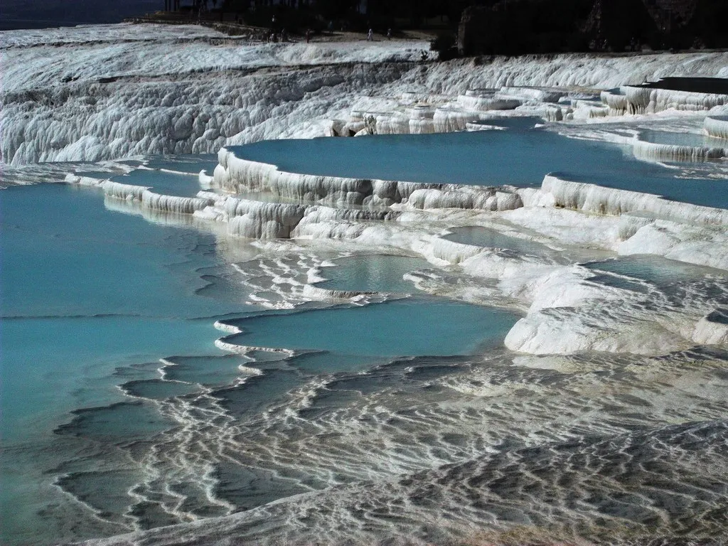 L'incroyable paysage de Pamukkale, perle de la Turquie l incroyable paysage de Pamukkale perle de la Turquie chateau de coton 10 l-incroyable-paysage-de-Pamukkale-perle-de-la-Turquie-chateau-de-coton-10