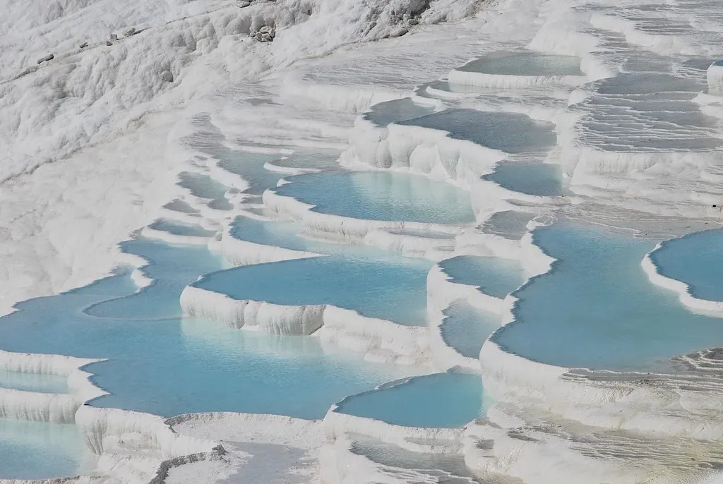 L'incroyable paysage de Pamukkale, perle de la Turquie l incroyable paysage de Pamukkale perle de la Turquie chateau de coton 3 l-incroyable-paysage-de-Pamukkale-perle-de-la-Turquie-chateau-de-coton-3