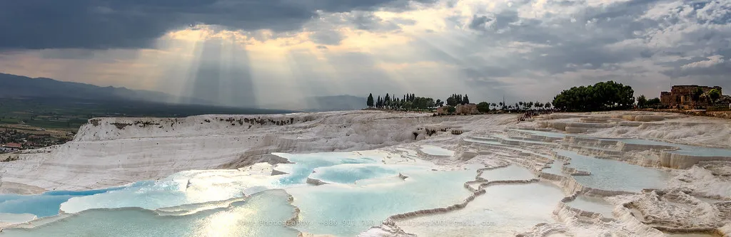 L'incroyable paysage de Pamukkale, perle de la Turquie l incroyable paysage de Pamukkale perle de la Turquie chateau de coton 7 l-incroyable-paysage-de-Pamukkale-perle-de-la-Turquie-chateau-de-coton-7