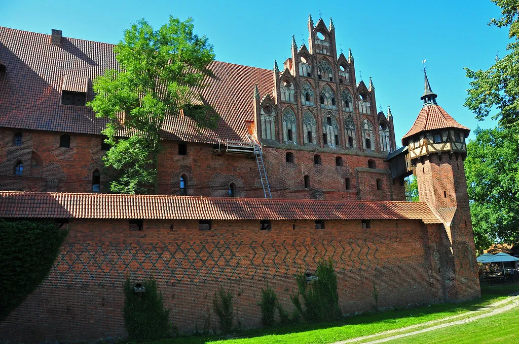 Le château de Malbork, le plus grand château de brique du monde Le chateau de Malbork marienbourg le plus grand chateau de brique du monde 6 Le-chateau-de-Malbork-marienbourg-le-plus-grand-chateau-de-brique-du-monde-6