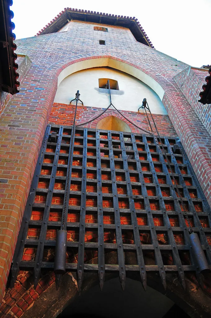 Le château de Malbork, le plus grand château de brique du monde Le chateau de Malbork marienbourg le plus grand chateau de brique du monde 9 Le-chateau-de-Malbork-marienbourg-le-plus-grand-chateau-de-brique-du-monde-9