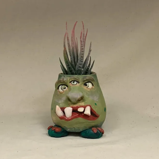 Les poteries monstrueuses de Lucky Stradley Les poteries monstrueuses de Lucky Stradley horreur 15 Les-poteries-monstrueuses-de-Lucky-Stradley-horreur