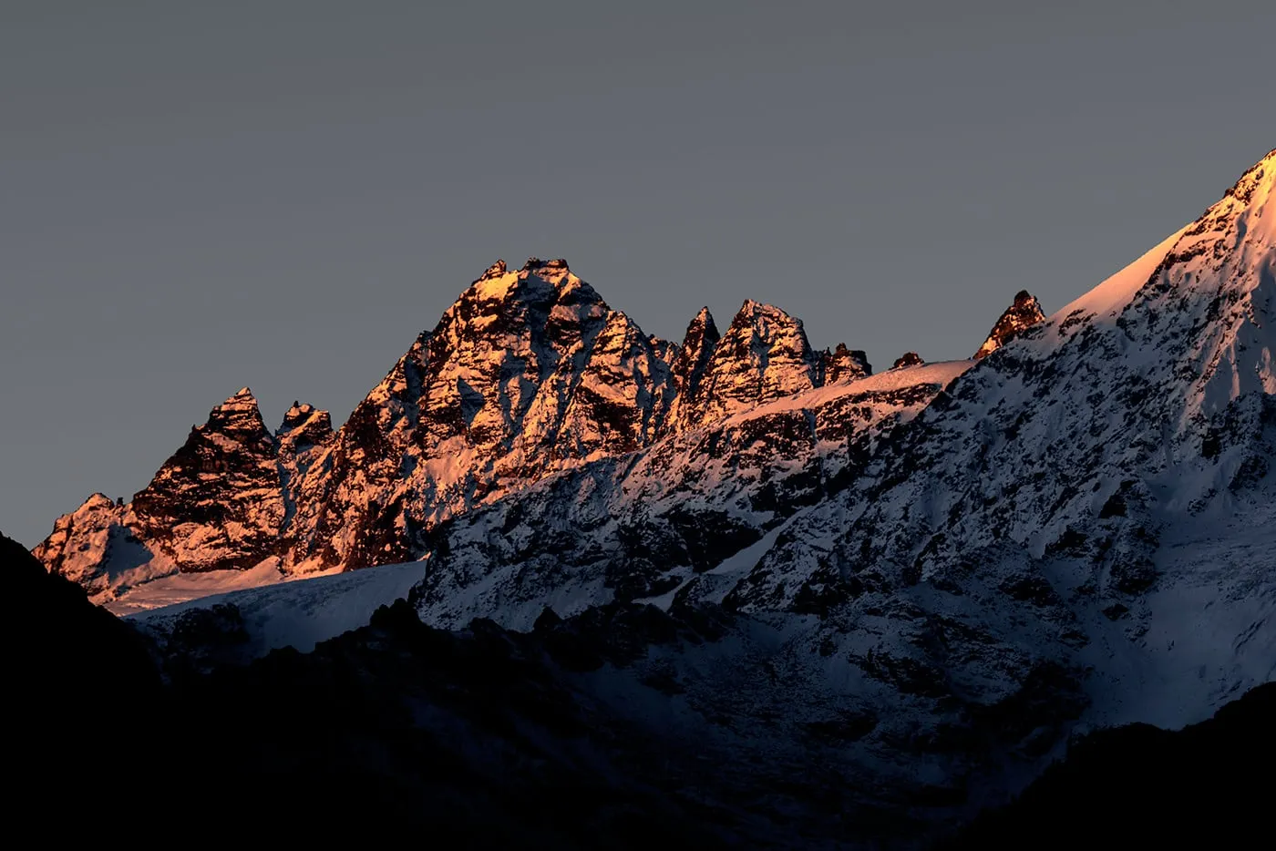 Lever du soleil sur les monts Meili Xue Shan Lever du soleil sur les monts Meili Xue Shan tibet chine yunnan 3 Lever-du-soleil-sur-les-monts-Meili-Xue-Shan-tibet-chine-yunnan