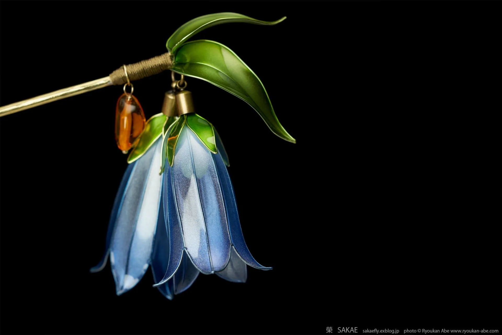 Kanzashi - des fleurs de résine et de fil de fer en épingle à cheveux kanzashi des fleurs de resine et de fil de fer en epingle a cheveux sakae 5 kanzashi-des-fleurs-de-resine-et-de-fil-de-fer-en-epingle-a-cheveux-sakae