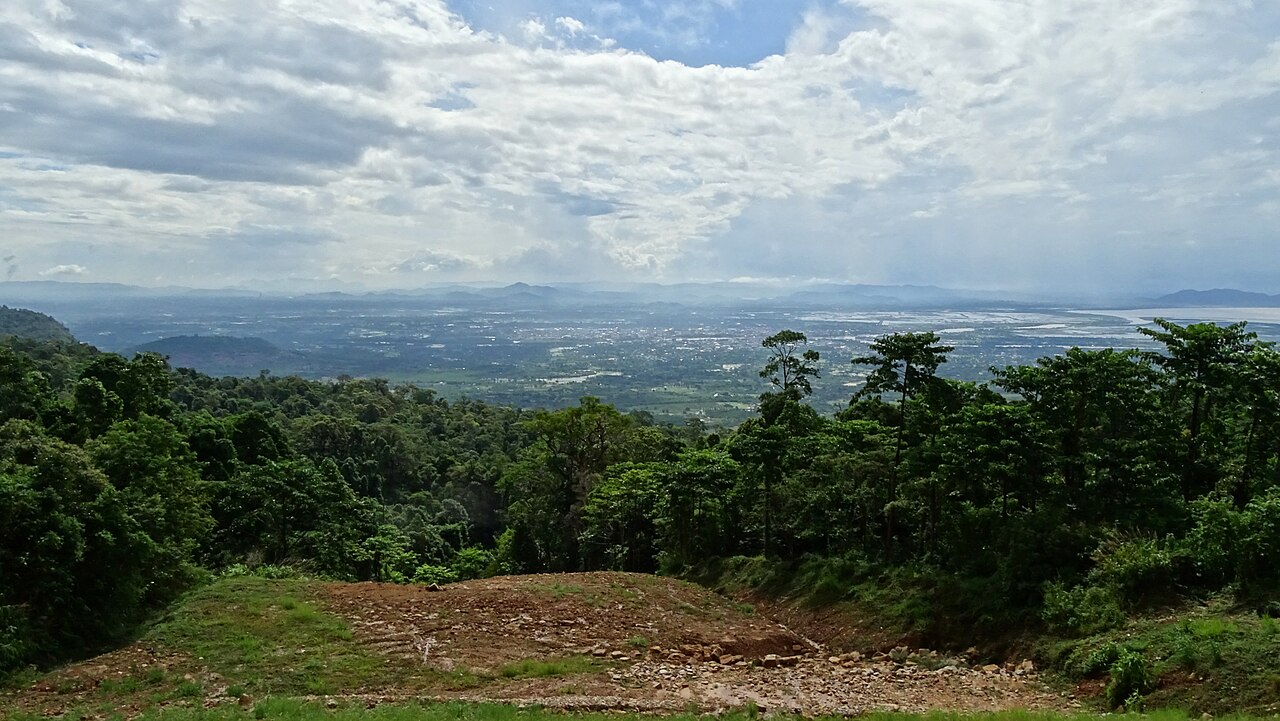 Paysage depuis Bokor Hill Station dans la province de Kampot au Cambodge Paysage depuis Bokor Hill Station dans la province de Kampot au Cambodge