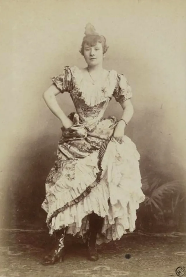 18 portraits de Louise Weber, La Goulue, reine de Montmartre au 19ème siècle 18 portraits de Louise Weber La Goulue reine de Montmartre au 19eme siecle moulin rouge 8 18-portraits-de-Louise-Weber-La-Goulue-reine-de-Montmartre-au-19eme-siecle-moulin-rouge