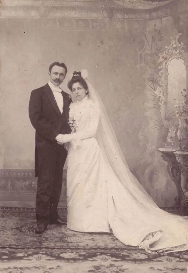 35 couples lors de leur mariage à l'époque victorienne 35 couples lors de leur mariage l epoque victorienne 19eme siecle 1 35-couples-lors-de-leur-mariage-l-epoque-victorienne-19eme-siecle