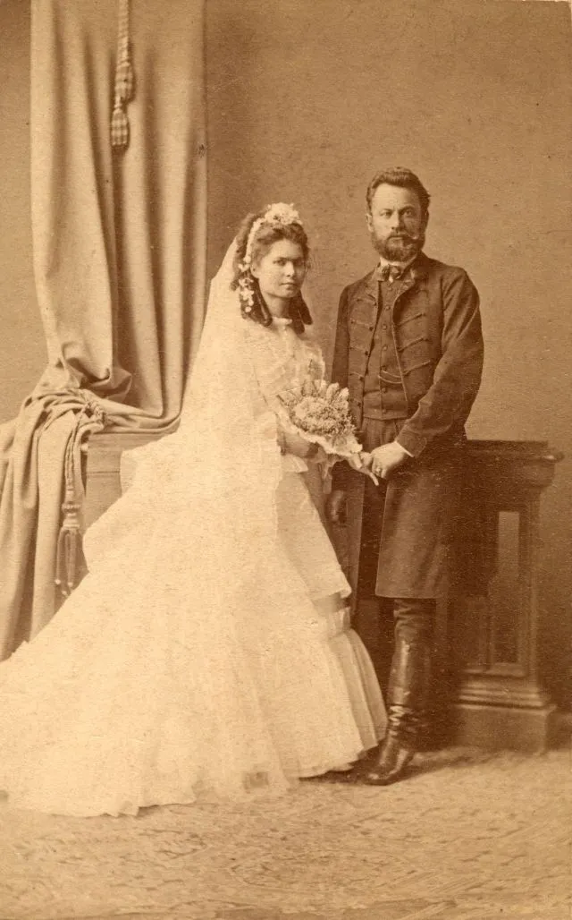 35 couples lors de leur mariage à l'époque victorienne 35 couples lors de leur mariage l epoque victorienne 19eme siecle 5 35-couples-lors-de-leur-mariage-l-epoque-victorienne-19eme-siecle