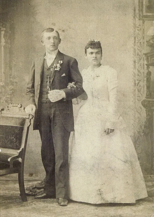 35 couples lors de leur mariage à l'époque victorienne 35 couples lors de leur mariage l epoque victorienne 19eme siecle 8 35-couples-lors-de-leur-mariage-l-epoque-victorienne-19eme-siecle