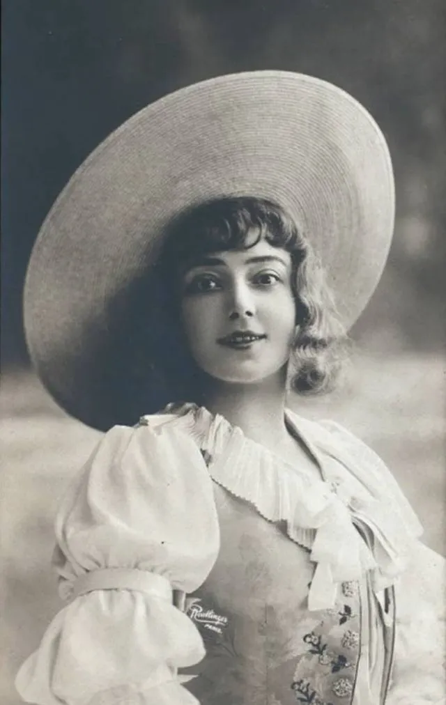 Anna Held, actrice et chanteuse des années 1900 Anna Held actrice et chanteuse des annees 1900 12 Anna-Held-actrice-et-chanteuse-des-annees-1900