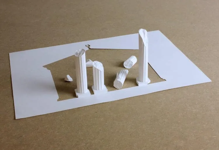 Des étonnants bâtiments miniatures avec une seule feuille de papier Des etonnants batiments miniatures avec une seule feuille de papier A4 Peter Callesen 7 Des-etonnants-batiments-miniatures-avec-une-seule-feuille-de-papier-A4-Peter-Callesen