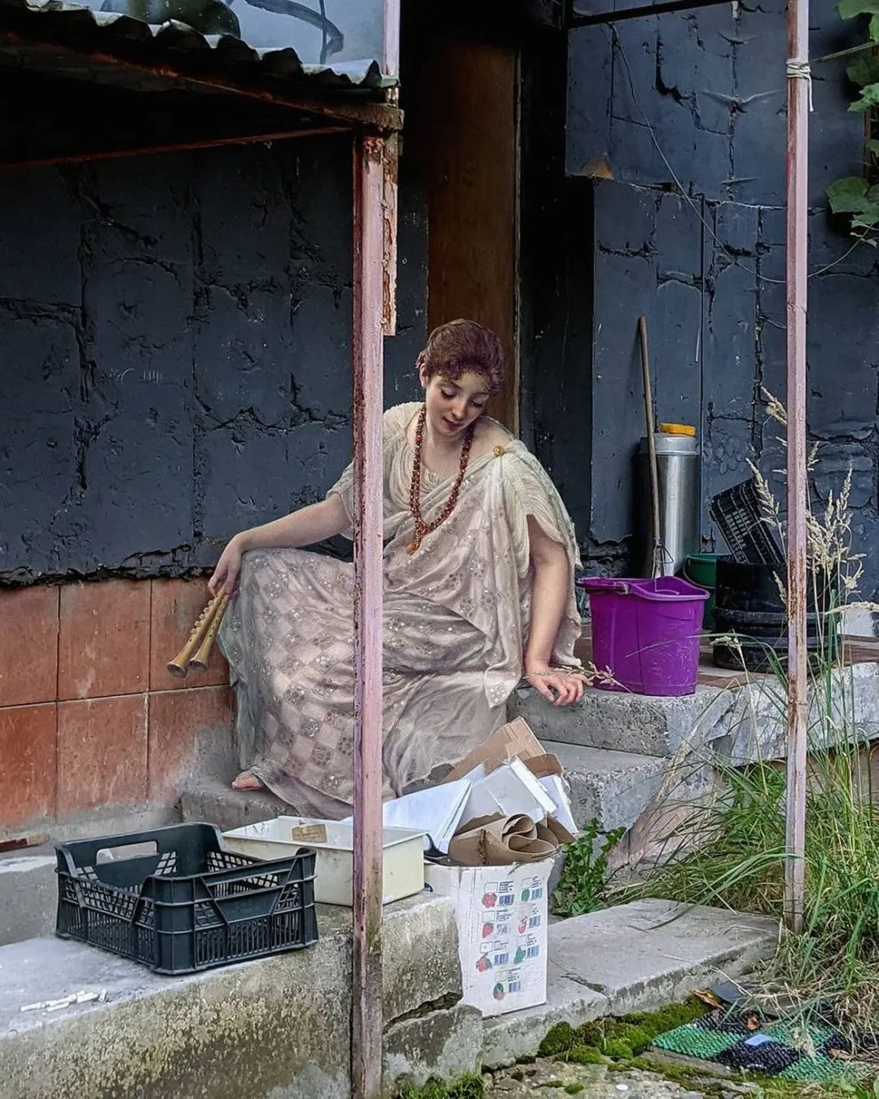 De nouvelles insertions de peintures classiques dans la vie moderne Des nouvelles insertions de peintures classiques dans la vie moderne alexey Kondakov 12 Des-nouvelles-insertions-de-peintures-classiques-dans-la-vie-moderne-alexey-Kondakov