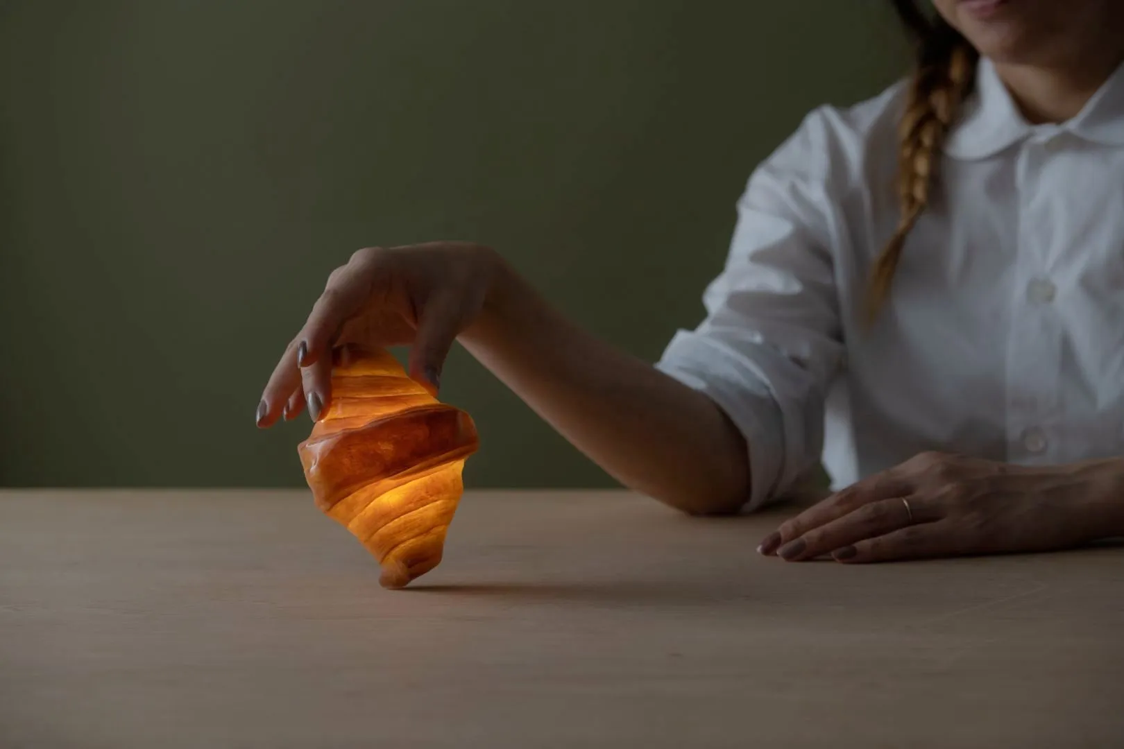 Le recyclage de viennoiseries et de pains en lampes Le recyclage de viennoiseries et de pains en lampes yukiko morita pampshade 3 Le-recyclage-de-viennoiseries-et-de-pains-en-lampes-yukiko-morita-pampshade