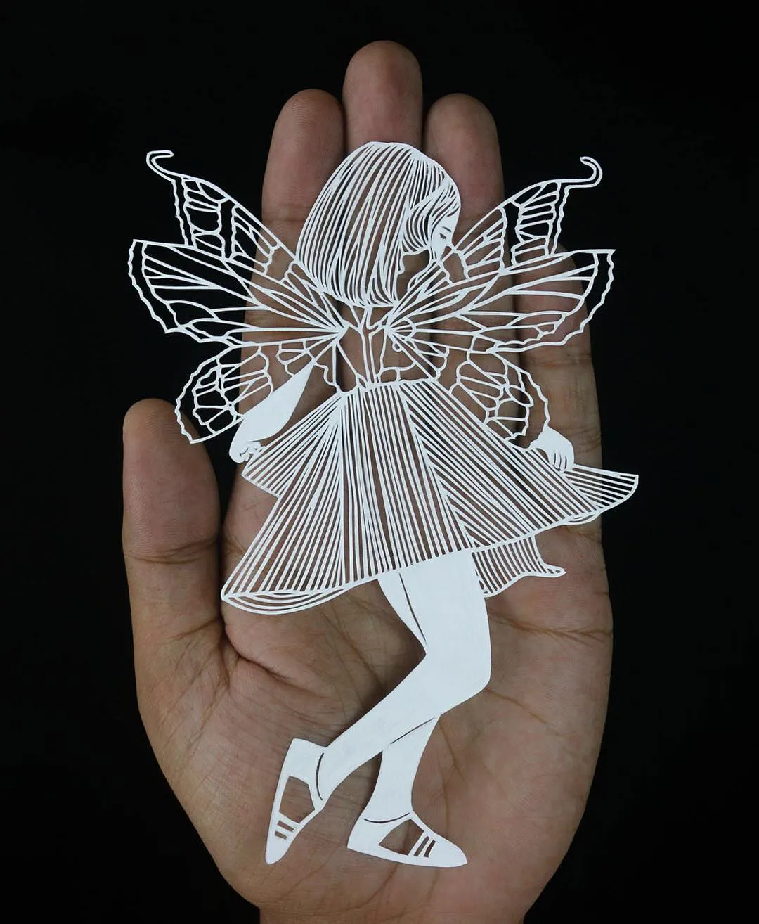 Les délicates sculptures de papier découpé de Parth Kothekar Les delicates sculptures de papier decoupe de Parth Kothekar 10 Les-delicates-sculptures-de-papier-decoupe-de-Parth-Kothekar