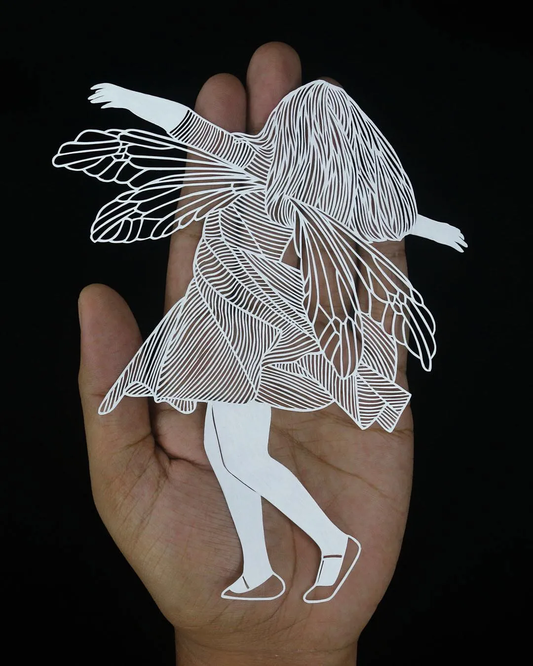 Les délicates sculptures de papier découpé de Parth Kothekar Les delicates sculptures de papier decoupe de Parth Kothekar 12 Les-delicates-sculptures-de-papier-decoupe-de-Parth-Kothekar