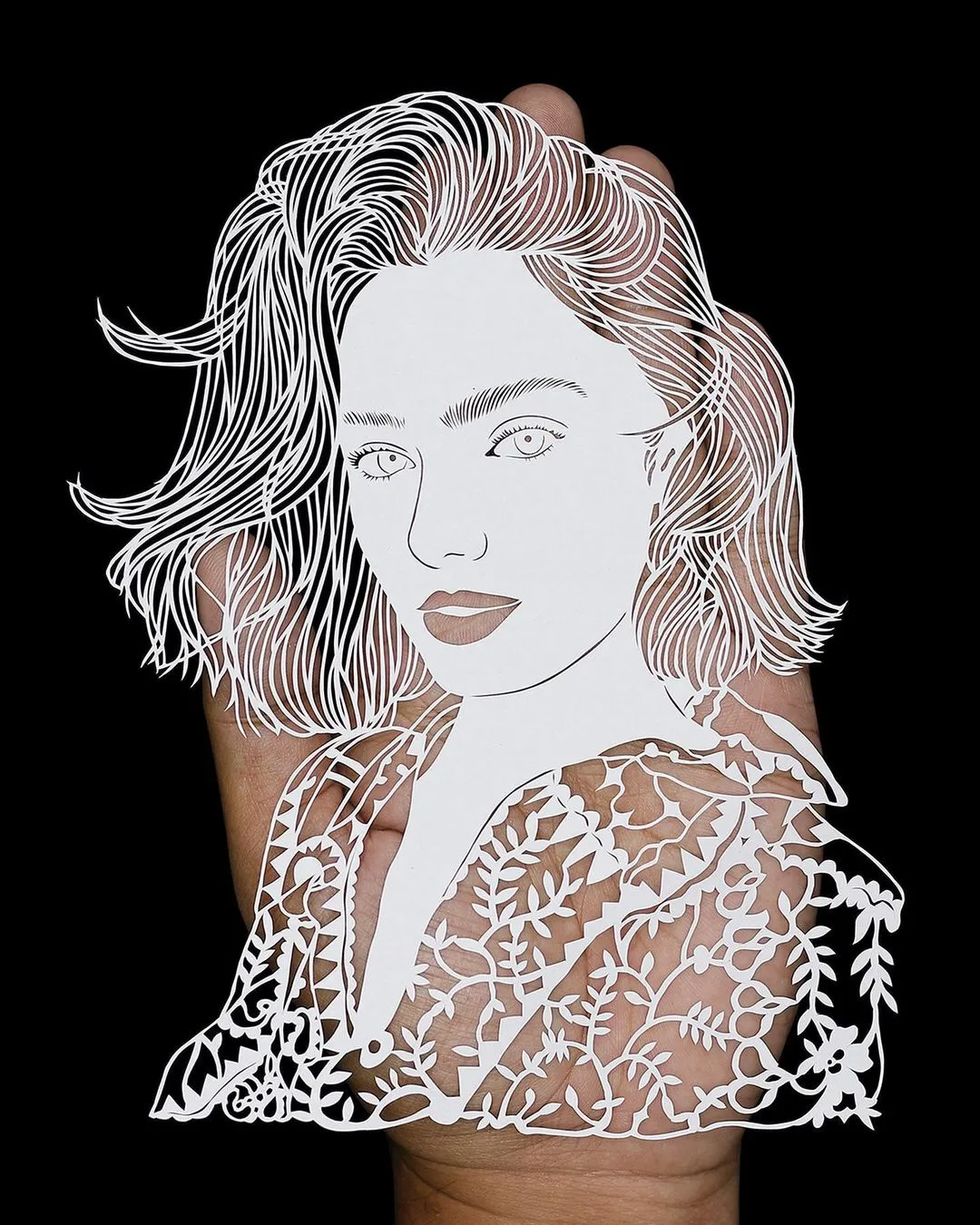 Les délicates sculptures de papier découpé de Parth Kothekar Les delicates sculptures de papier decoupe de Parth Kothekar 40 Les-delicates-sculptures-de-papier-decoupe-de-Parth-Kothekar