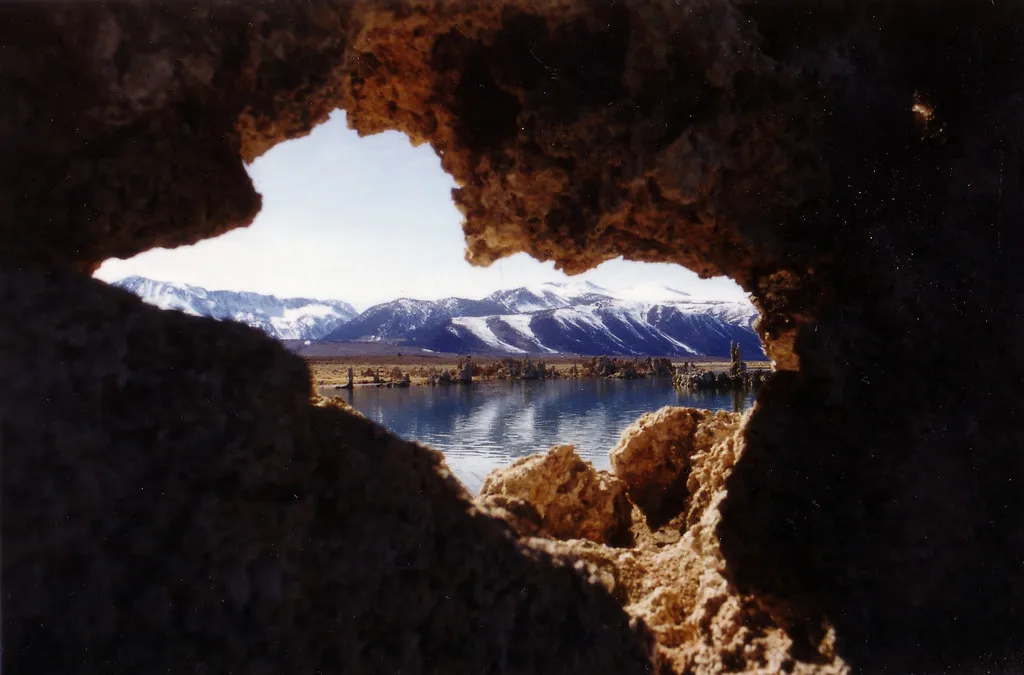 Les fabuleux paysages du lac Mono, mer morte de Californie Les fabuleux paysages du lac Mono mer morte de Californie 15 Les-fabuleux-paysages-du-lac-Mono-mer-morte-de-Californie-15