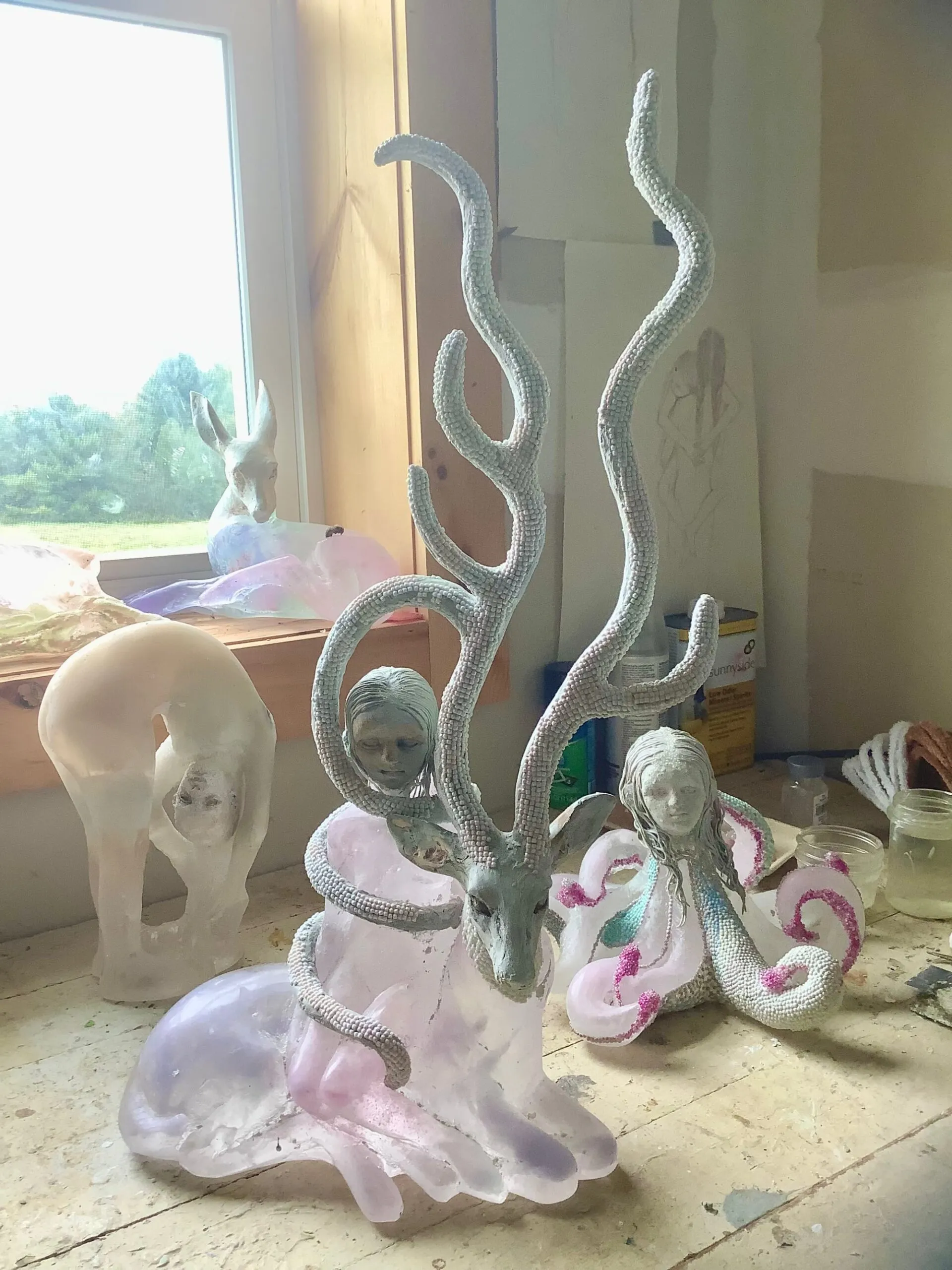 De nouvelles sculptures de créatures hybrides de verre et céramique de nouvelles sculptures de creatures hybrides de verre et ceramique par Christina Bothwell 10 de-nouvelles-sculptures-de-creatures-hybrides-de-verre-et-ceramique-par-Christina-Bothwell-10