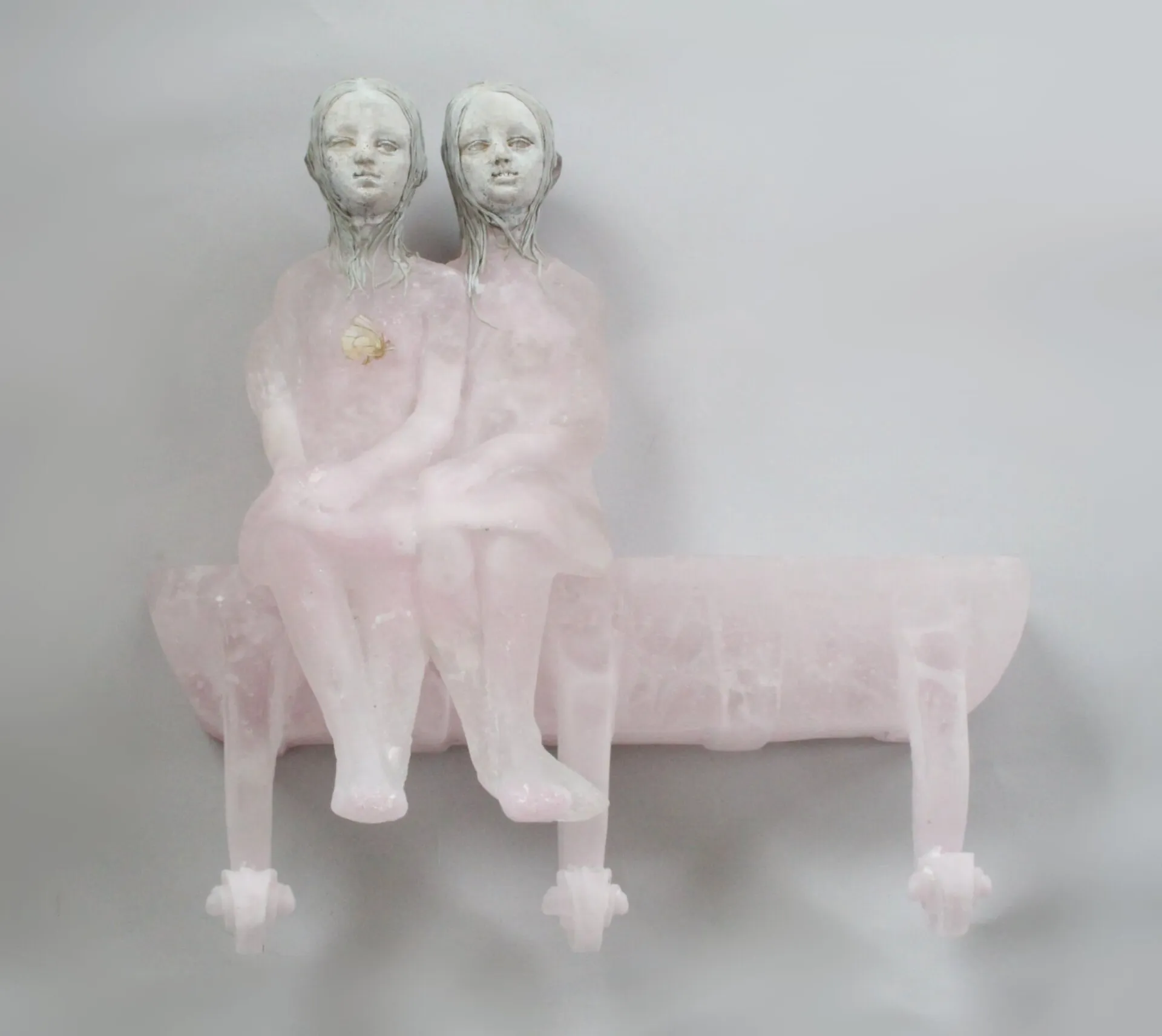 De nouvelles sculptures de créatures hybrides de verre et céramique de nouvelles sculptures de creatures hybrides de verre et ceramique par Christina Bothwell 2 de-nouvelles-sculptures-de-creatures-hybrides-de-verre-et-ceramique-par-Christina-Bothwell-2