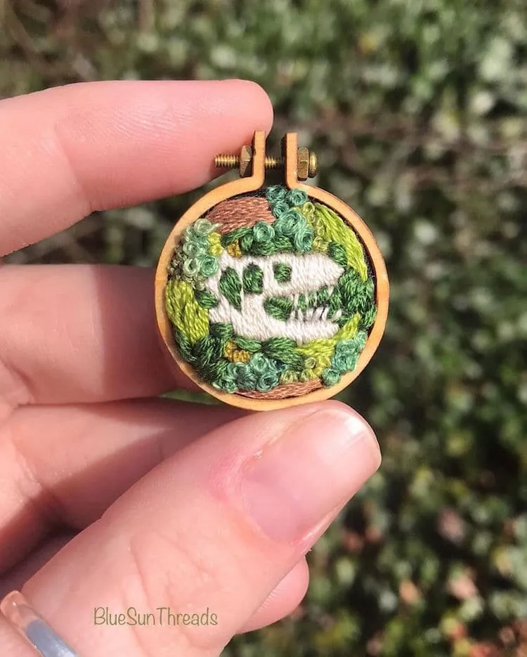 des broderies de fossiles de dinosaures des broderies de fossiles de dinosaures 11 des-broderies-de-fossiles-de-dinosaures