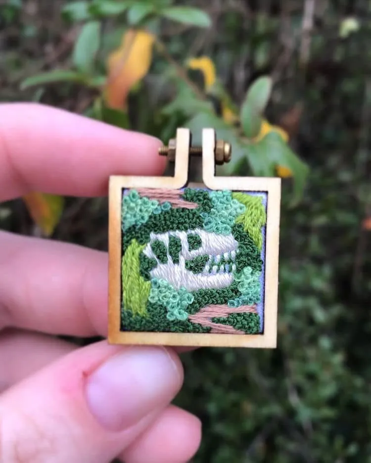 des broderies de fossiles de dinosaures des broderies de fossiles de dinosaures 14 des-broderies-de-fossiles-de-dinosaures