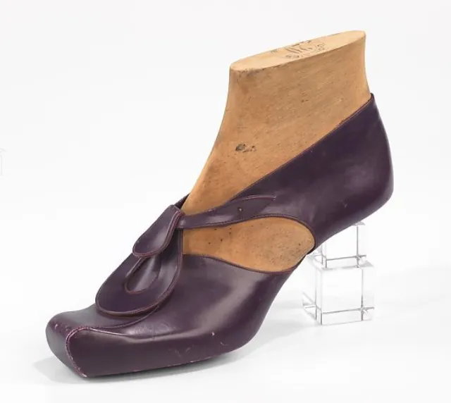 Les fantastiques chaussures pour femme de Steven Arpad de 1939 les fantastiques chaussures pour femme de Steven Arpad de 1939 21 les-fantastiques-chaussures-pour-femme-de-Steven-Arpad-de-1939