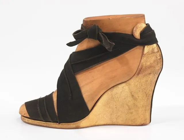 Les fantastiques chaussures pour femme de Steven Arpad de 1939 les fantastiques chaussures pour femme de Steven Arpad de 1939 31 les-fantastiques-chaussures-pour-femme-de-Steven-Arpad-de-1939