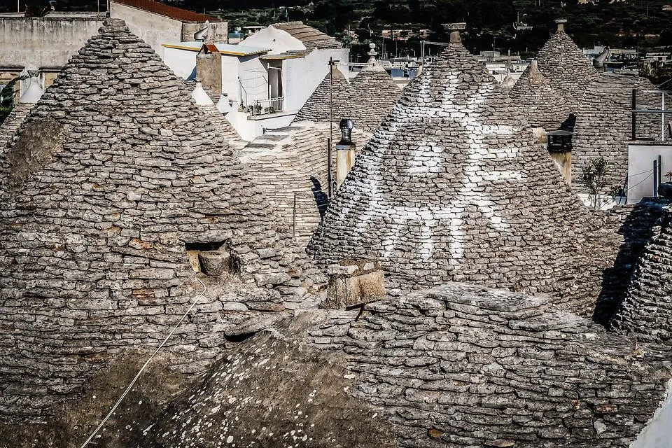Alberobello et ses trulli, village de conte de fée d'Italie Alberobello et ses trulli village de conte de fee d Italie pouilles 6 Alberobello-et-ses-trulli-village-de-conte-de-fee-d-Italie-pouilles-6