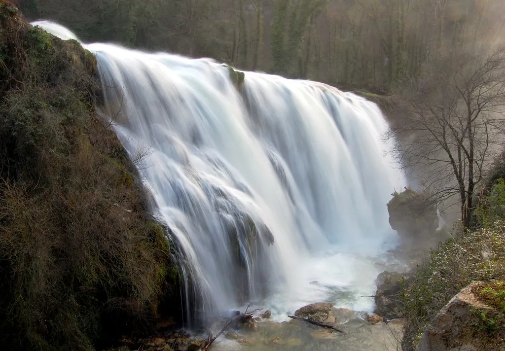 Cascata delle Marmore - la cascade des Marmore Cascata delle Marmore la cascade des Marmore ombrie italie 6 Cascata-delle-Marmore-la-cascade-des-Marmore-ombrie-italie-6