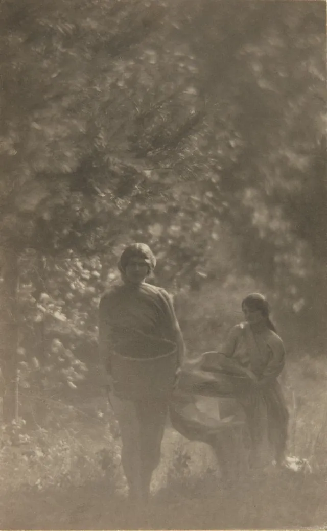 49 magnifiques portraits de femmes par Clarence Hudson White Les magnifiques portraits de Clarence Hudson White portrait de femme noir et blanc 38 Les-magnifiques-portraits-de-Clarence-Hudson-White-portrait-de-femme-noir-et-blanc